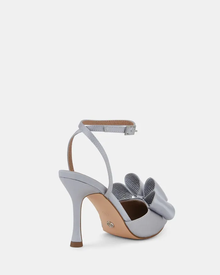 Women Pumps NOVO Shoes YAMILET SILVER