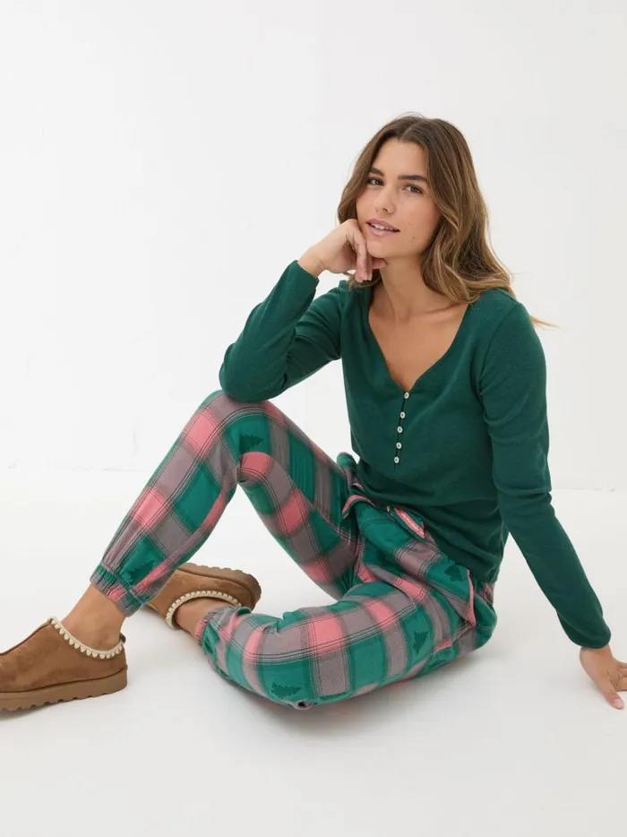 Women Pyjamas and Nightwear Fat Face Cora Green Christmas Tree Jacquard Pyjama Bottoms Women Pyjamas and Nightwear Fat Face Cora Green Christmas Tree Jacquard Pyjama Bottoms