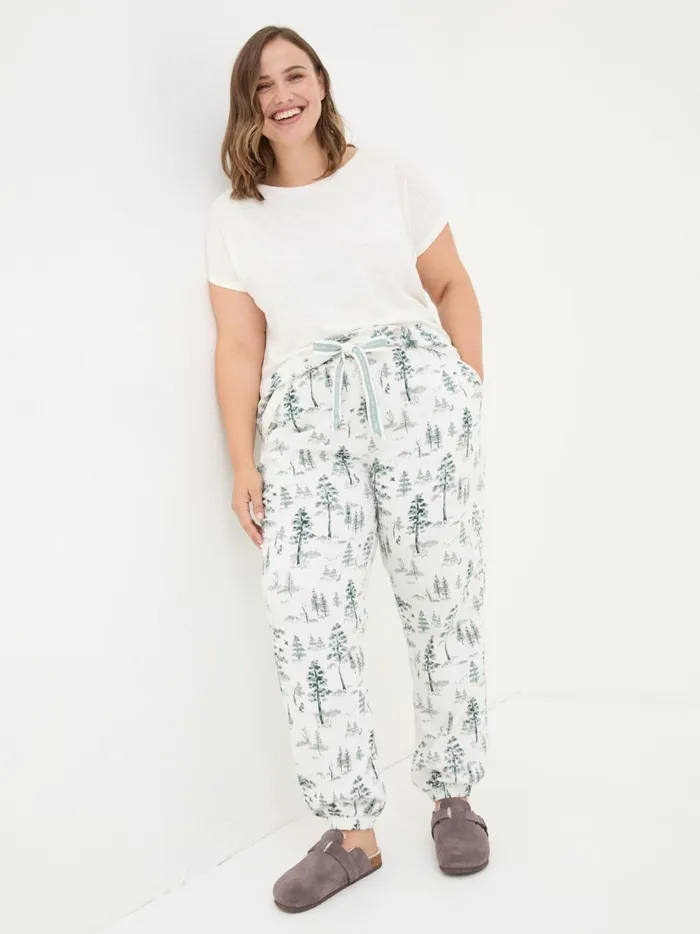 Women Pyjamas and Nightwear Fat Face Cora Ivory Christmas Tree Pyjama Bottoms Women Pyjamas and Nightwear Fat Face Cora Ivory Christmas Tree Pyjama Bottoms
