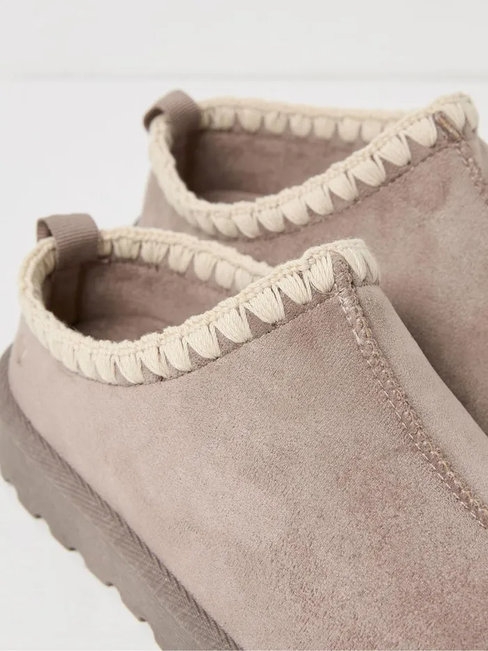 Women Pyjamas and Nightwear Fat Face Lyra Natural Snug Slippers
