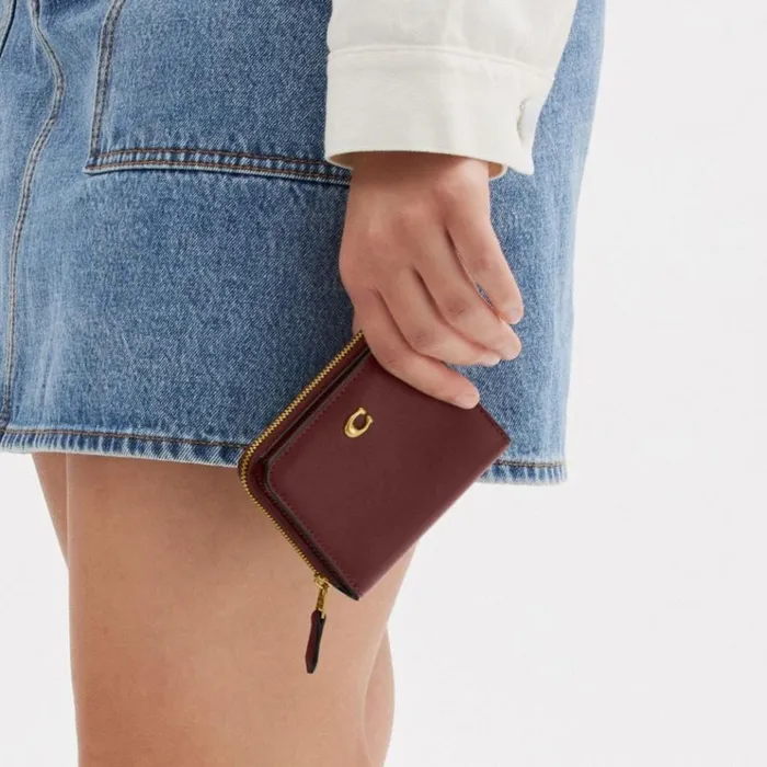 Women Small Wallets Coach Billfold Wallet Brasswine